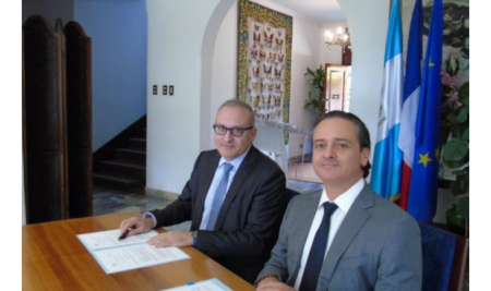 CONVENIO ENTRE LA EMBAJADA DE FRANCIA DE GUATEMALA Y FUNDACIÓN GUATEFUTURO.
